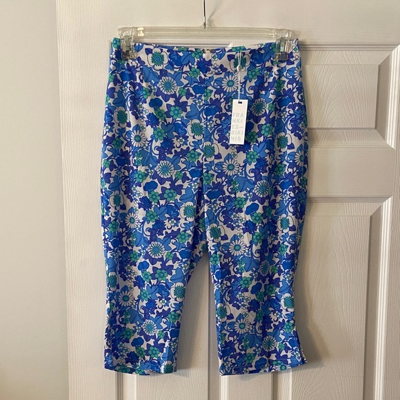 Frankie's Bikinis Pants - Frankie's Bikinis Murphy Capri Crape pants  in Blue and Green Floral zipper back